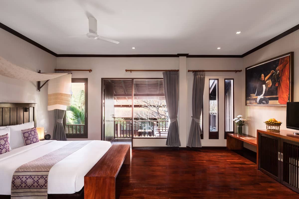 Premium Double Room | Premium bedding, minibar, in-room safe, desk