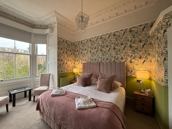 Free WiFi, bed sheets