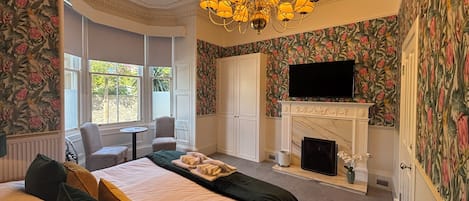 Wi-Fi gratuit, draps fournis