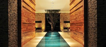 La Tranquila Breath Taking Resort & Spa