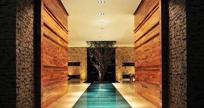 La Tranquila Breath Taking Resort & Spa