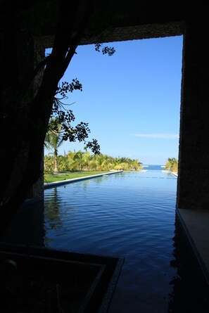 7 albercas al aire libre 