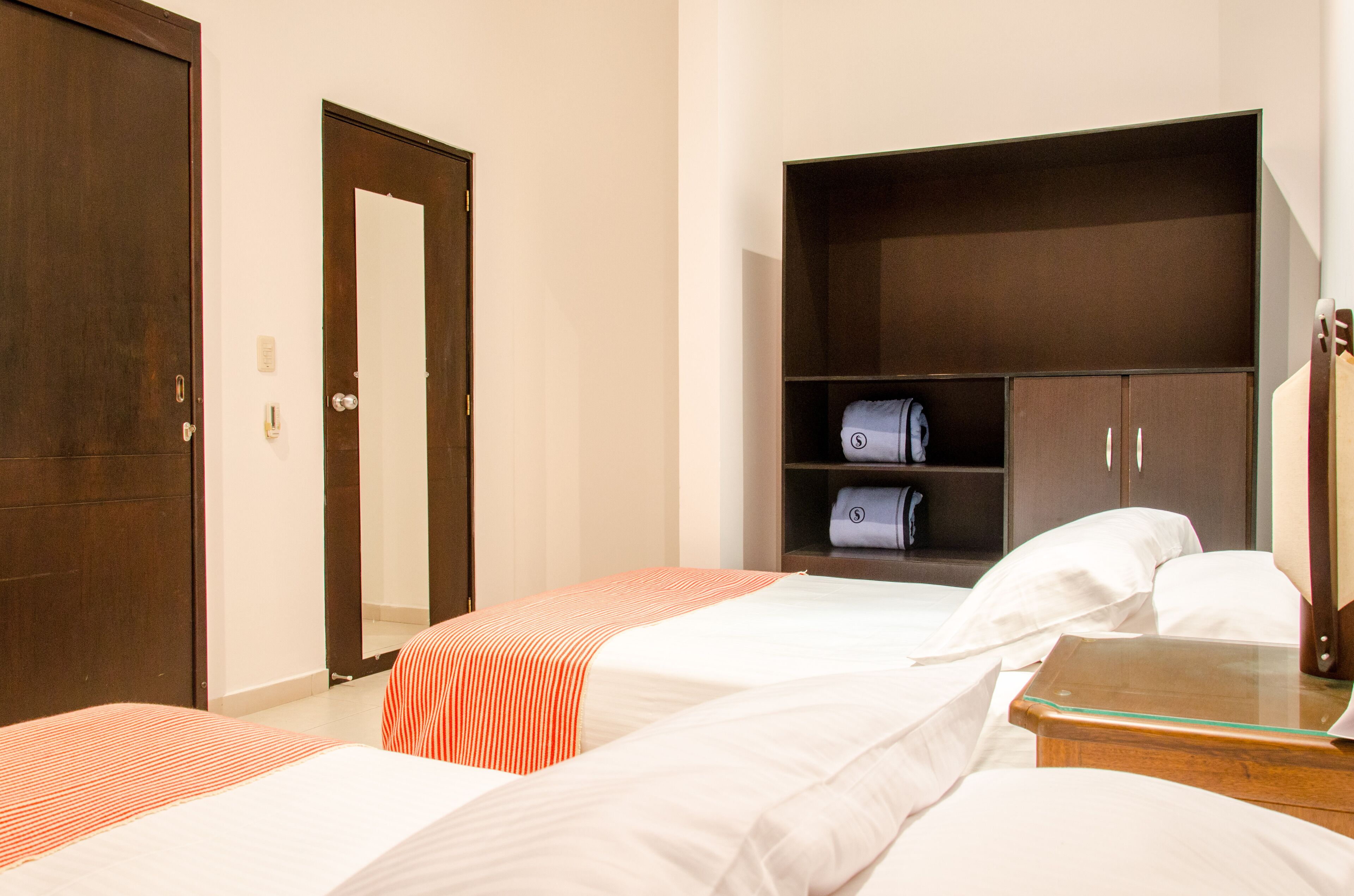 VILLA 8 PAX | 办公桌、免费 WiFi
