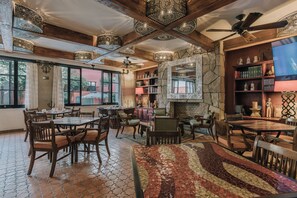 Breakfast and lunch served - Casa Primavera Hotel Boutique & Spa (San Miguel de Allende)