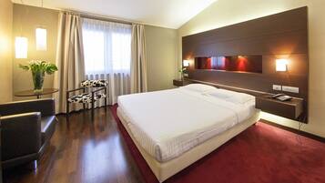 Biancheria da letto di alta qualità, minibar, una cassaforte in camera