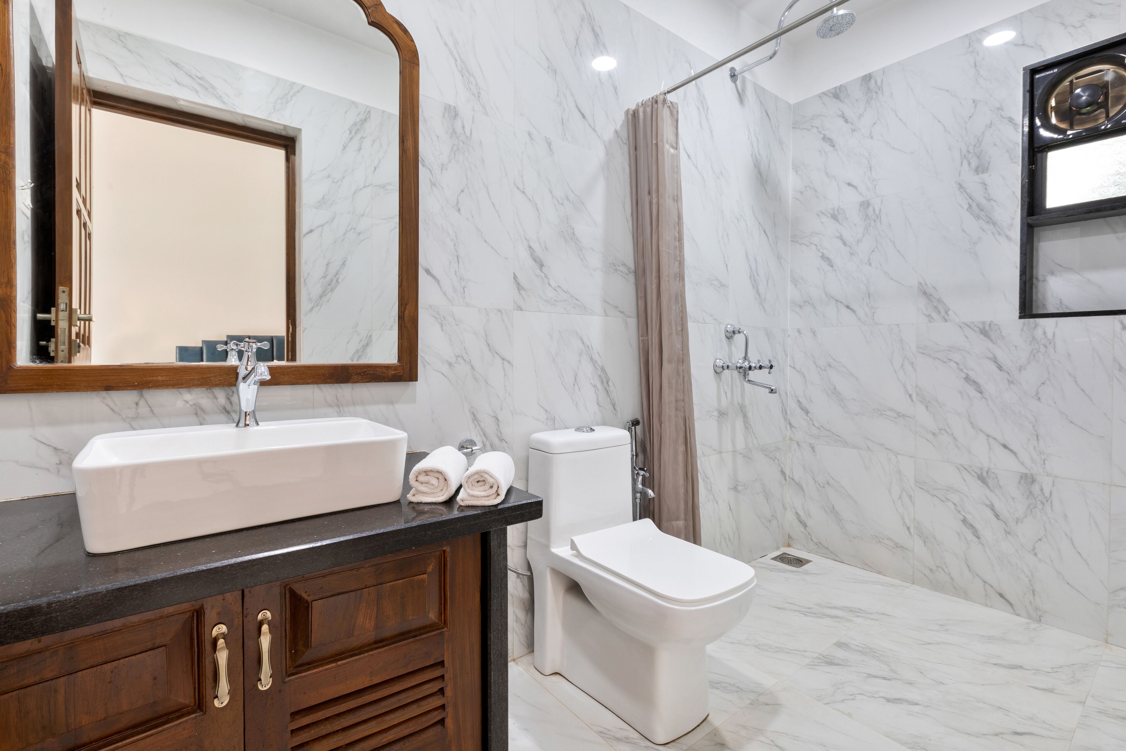 Photo - Leoney Resort Goa