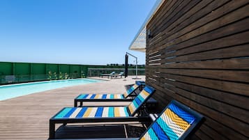 Sun deck