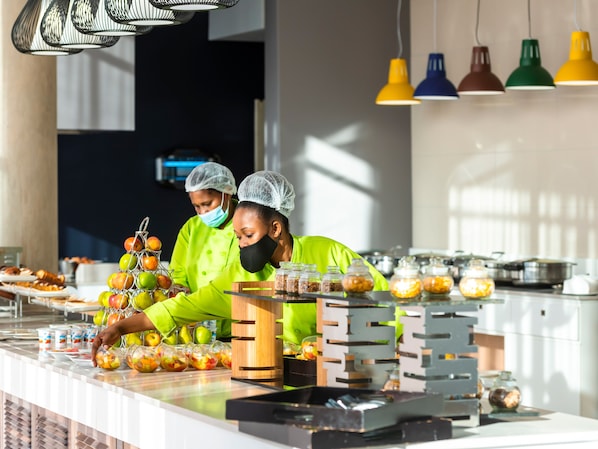 Dagelijks ontbijtbuffet (toeslag)