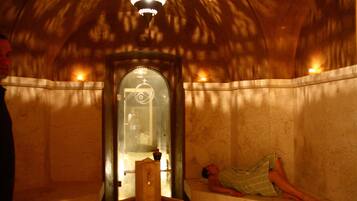 Couples treatment room(s), Turkish bath/hammam, body treatments
