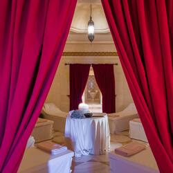 Couples treatment rooms, Turkish bath, body treatments, mud baths
