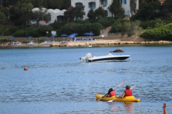 Boating - Club Esse Cala Bitta (Arzachena)