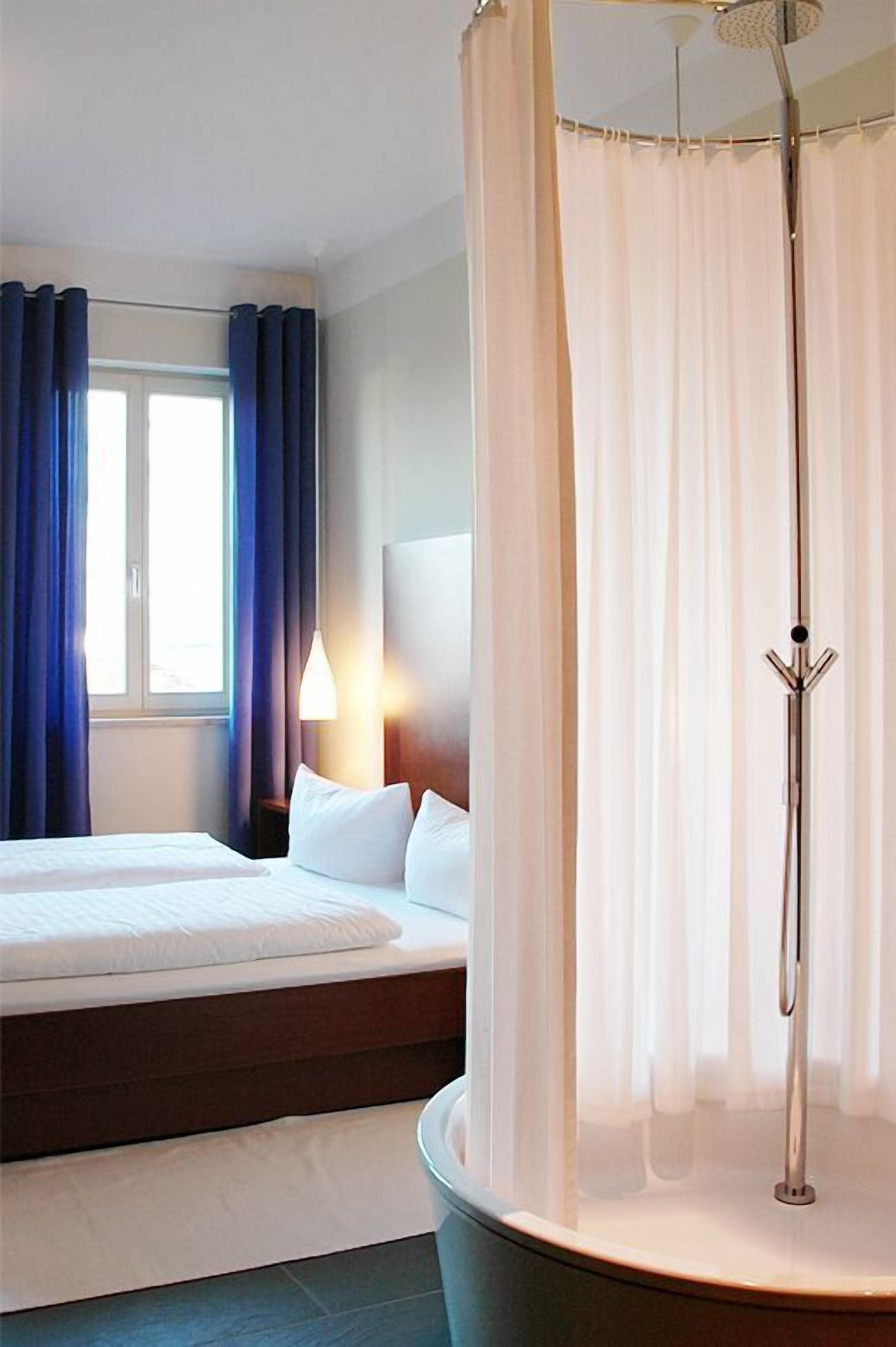 double room (boutique style) | 1 bedroom, premium bedding, down duvets, in-room safe