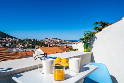 Jele Rooms