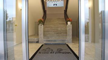 Entrée intérieure