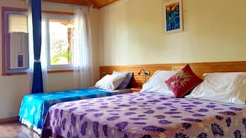 Familiekamer | Luxe beddengoed, Select Comfort-bedden, een minibar