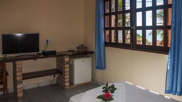 Quarto triplo conforto | 1 quarto, frigobar, cortinas blackout, Wi-Fi de cortesia