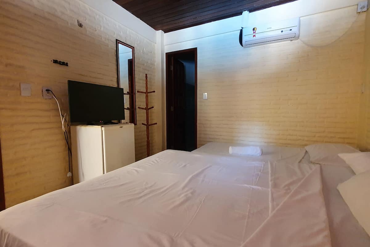 standard triple room | 1 bedroom, minibar, blackout curtains, free wifi
