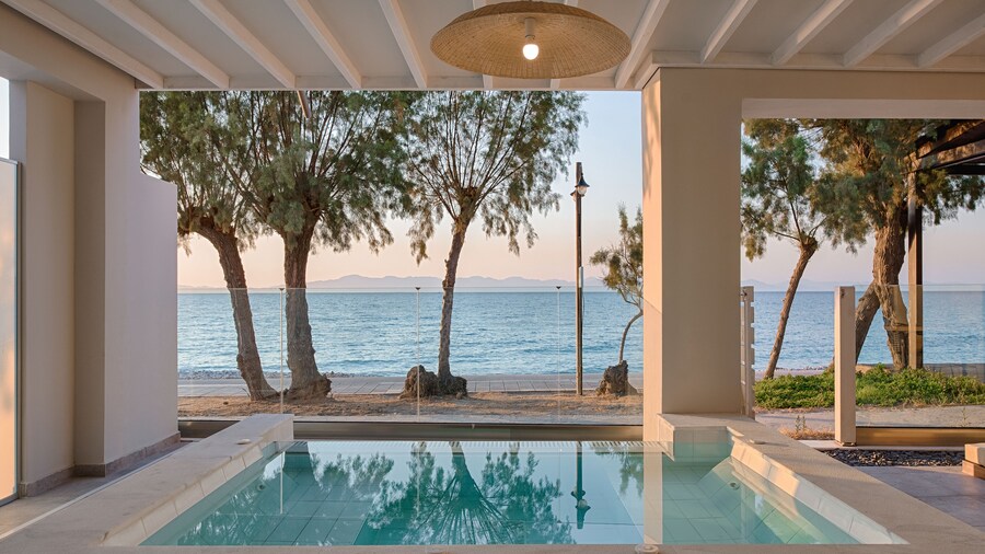 Villa Di Mare Seaside Suites