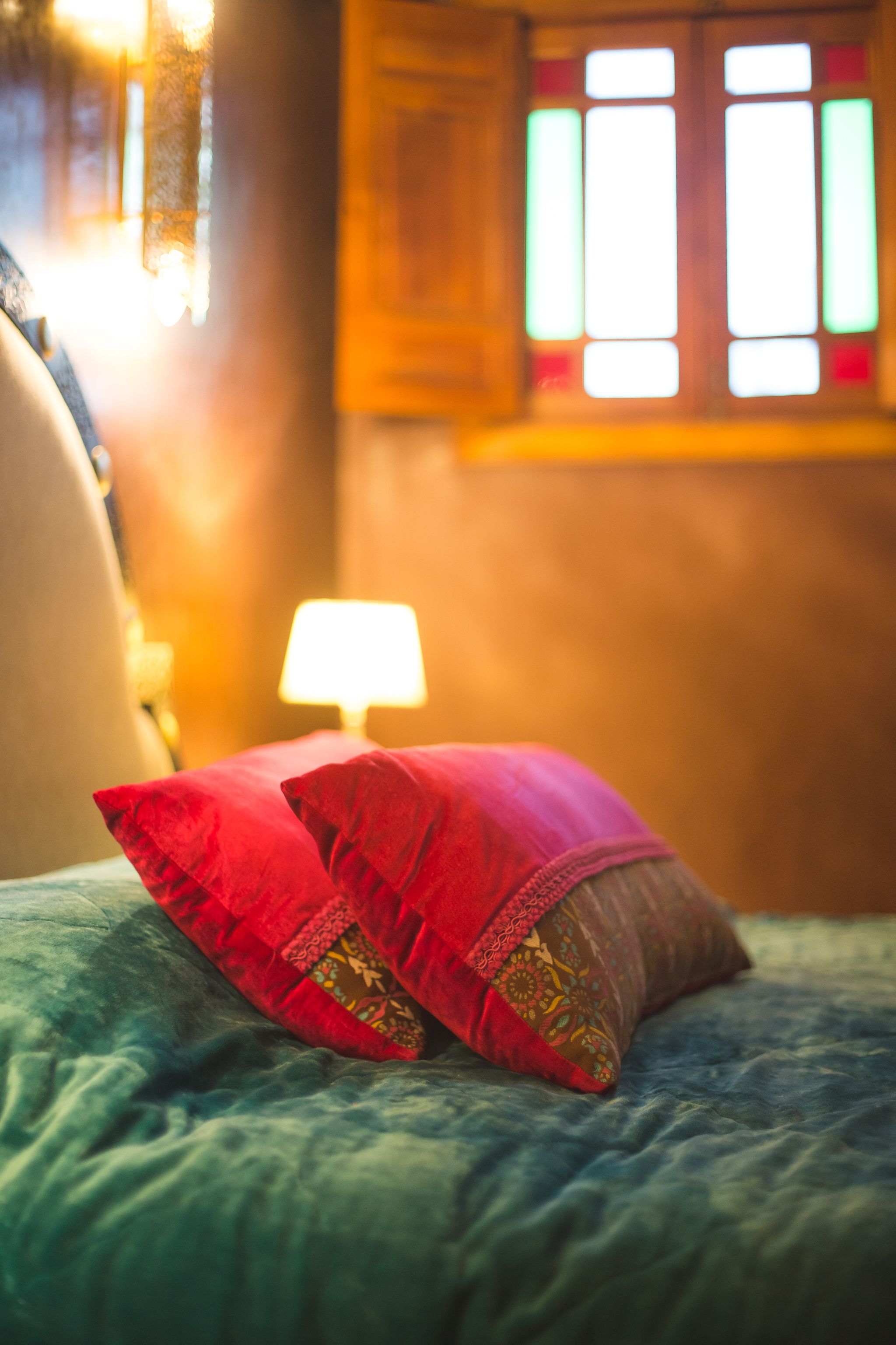 Photo - Riad Andalib