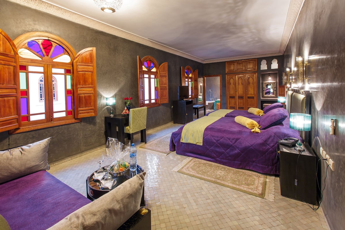 Habitación Deluxe con 1 cama matrimonial o 2 individuales (Ambassador) | Sábanas de algodón egipcio y ropa de cama de alta calidad