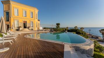 Piscina al aire libre