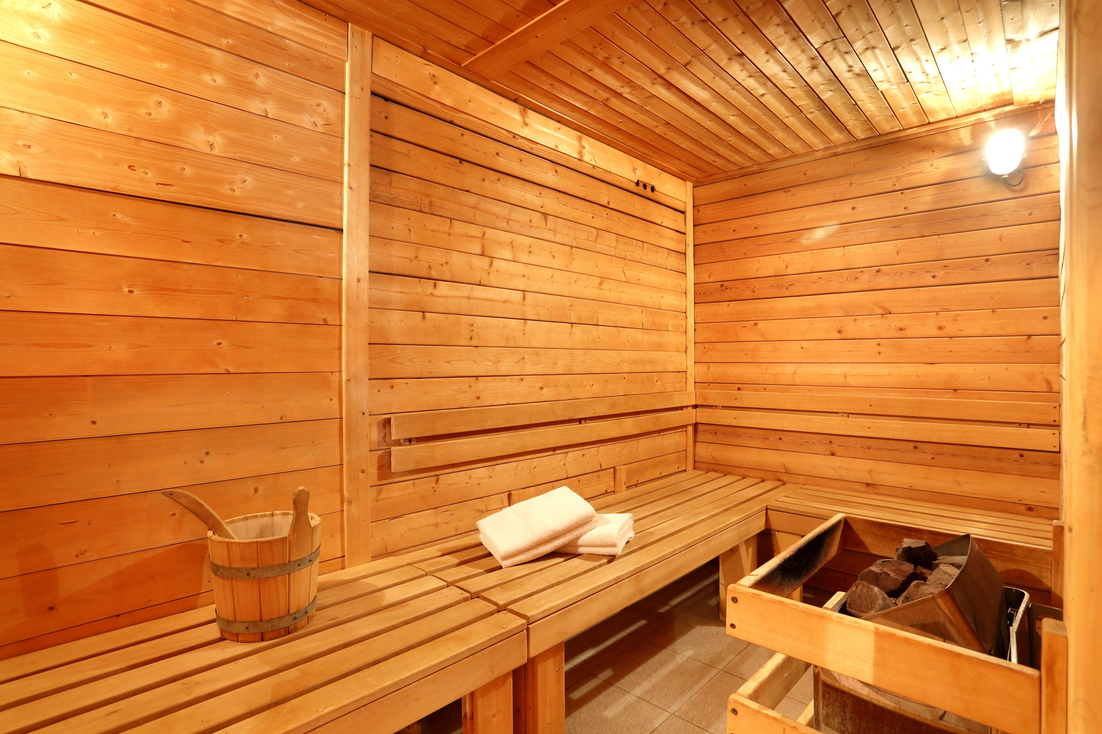 sauna, 1 treatment room, massages