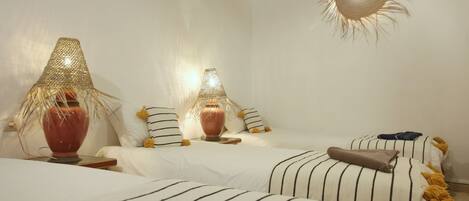 Chambre Triple Standard | Décoration personnalisée, ameublement personnalisé, Wi-Fi gratuit