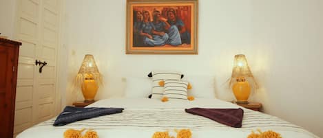 1 chambre, décoration personnalisée, ameublement personnalisé