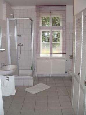 Bathroom - Schwarzburger Hof (Weimar)