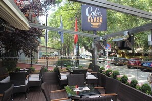 Restaurant - Class Hotel (Ankara)