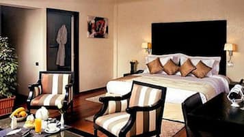 1 soveværelse, premium-sengetøj, pengeskab på værelset, skrivebord