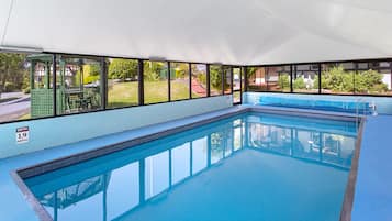 Piscine couverte