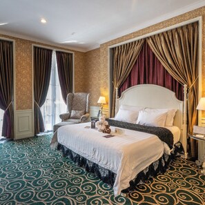 Hochwertige Bettwaren, Minibar (mit einigen kostenlosen Artikeln)