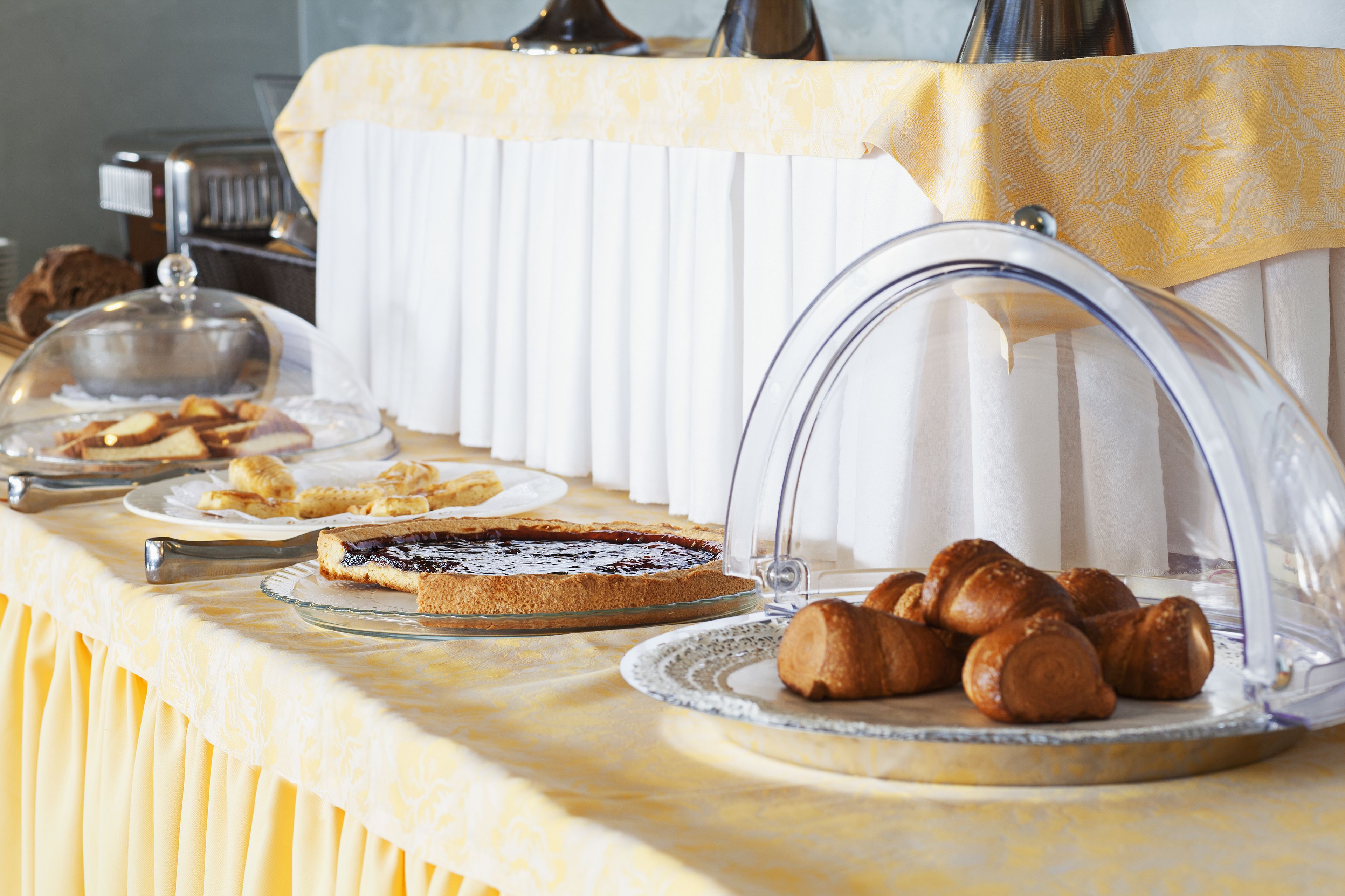 daily buffet breakfast (eur 9 per person)