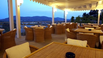 Ristorazione all'aperto