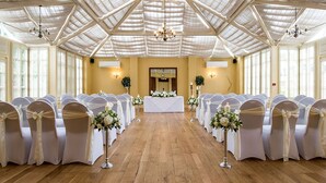 Indoor wedding - Hadley Park Hotel (Telford)