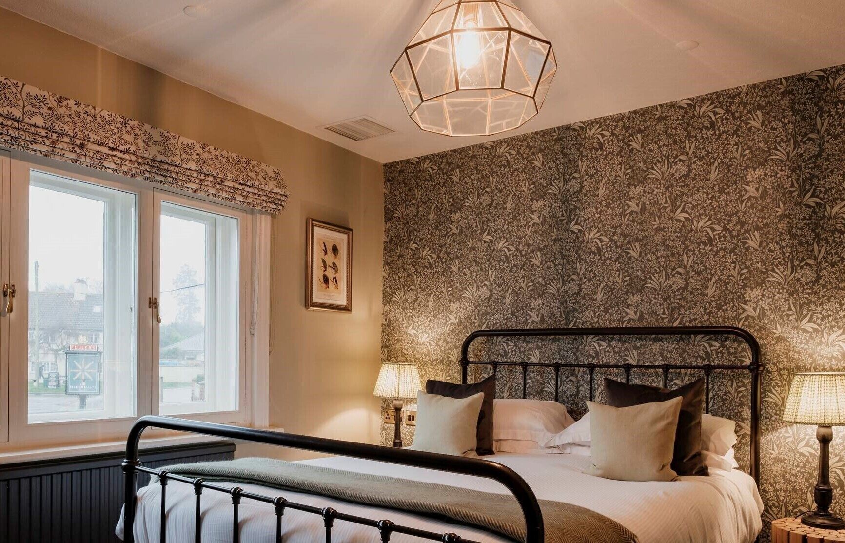 Standaard tweepersoonskamer, 1 tweepersoonsbed | Een bureau, verduisterende gordijnen, geluiddichte muren