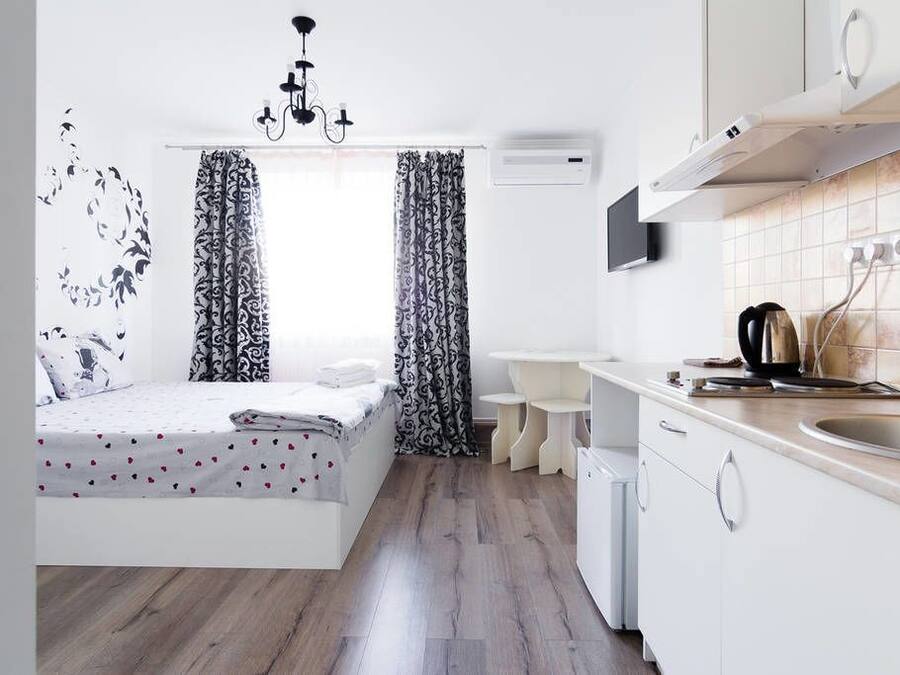 Comfort studio, 1 tweepersoonsbed, keuken | Pillowtop-bedden, individueel gedecoreerd, een strijkplank/strijkijzer