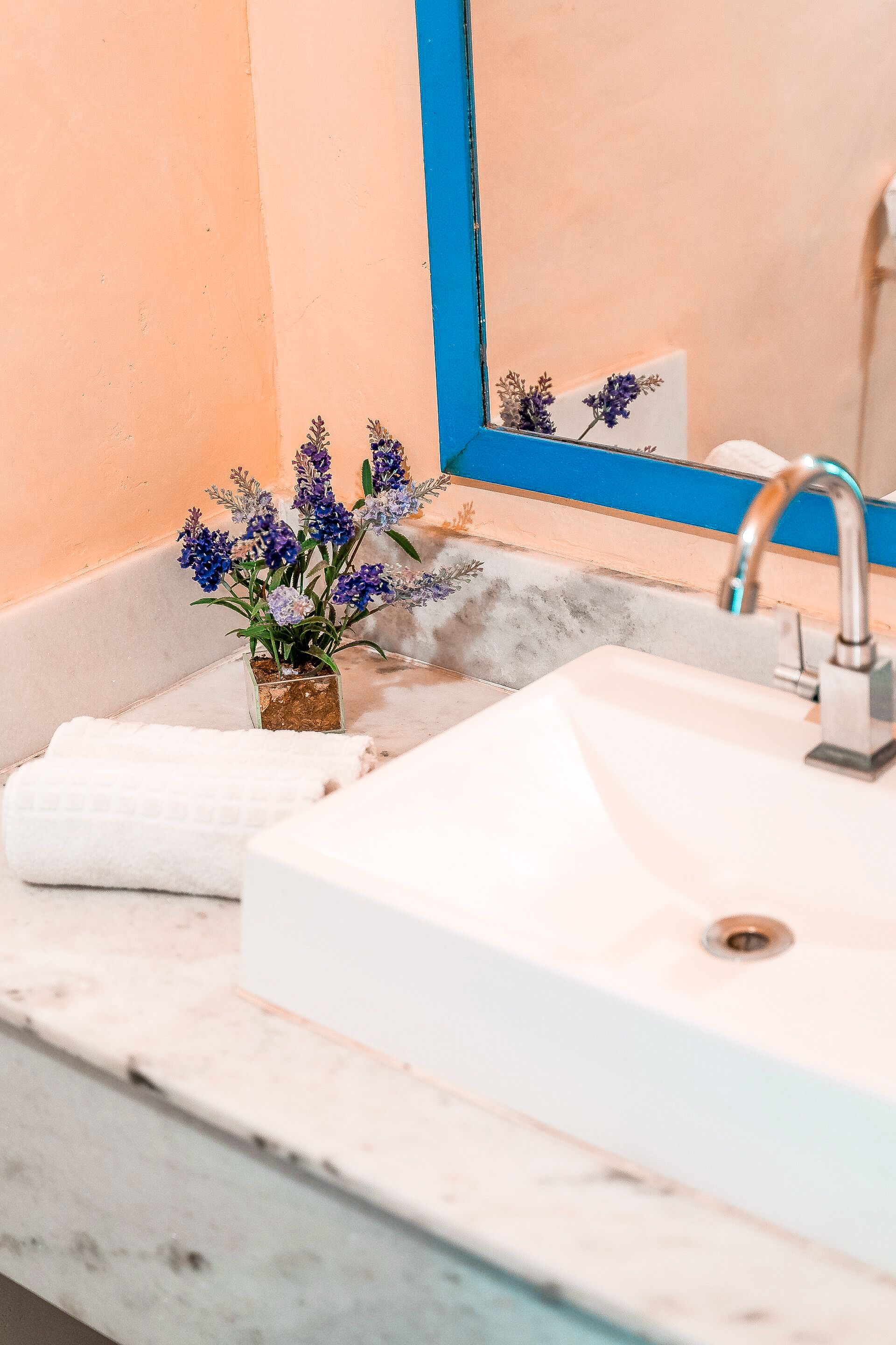 suite | bathroom | shower, hair dryer, towels