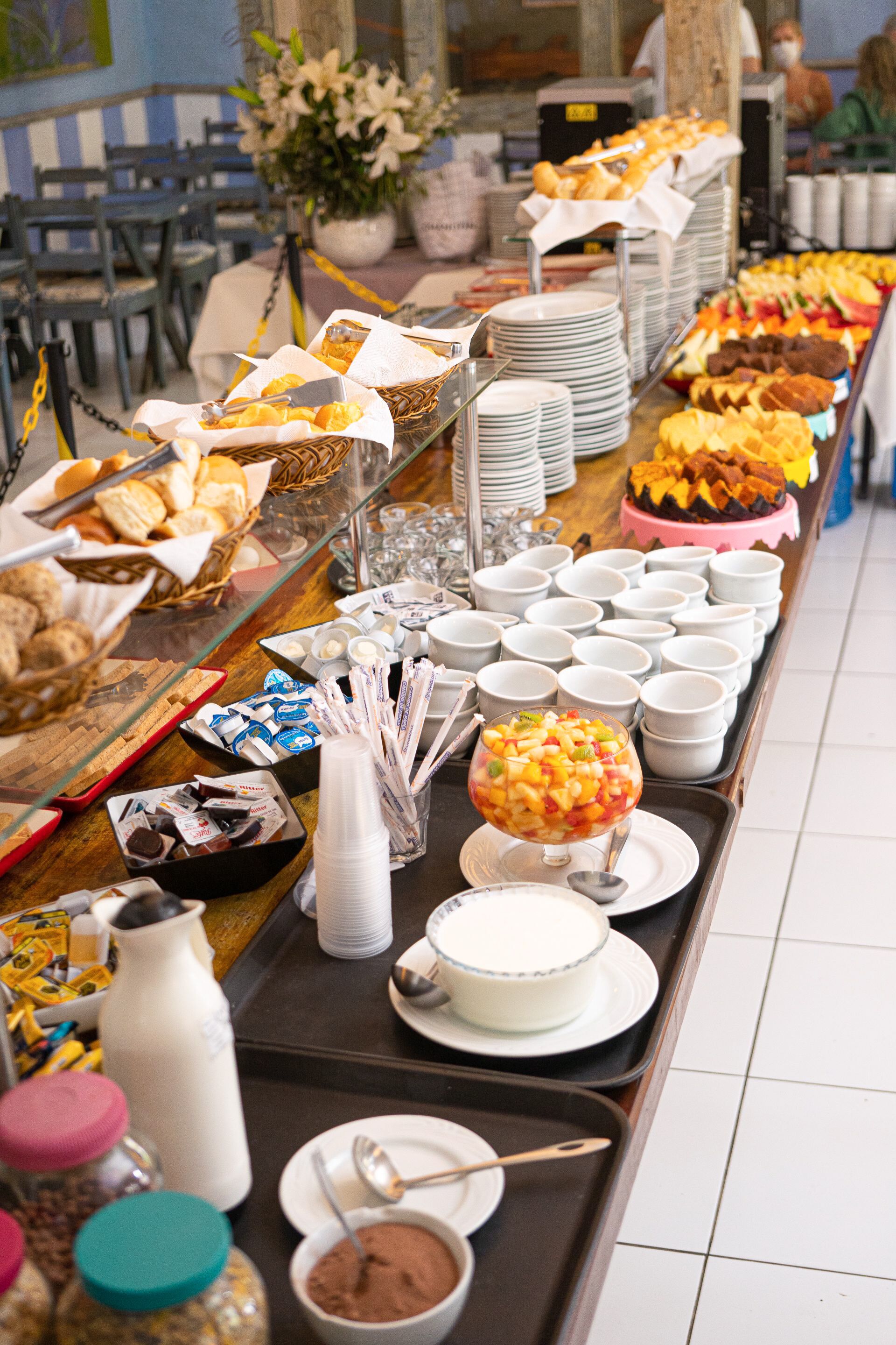 free daily continental breakfast