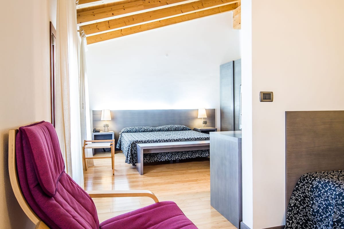 1 bedroom, minibar, in-room safe, desk