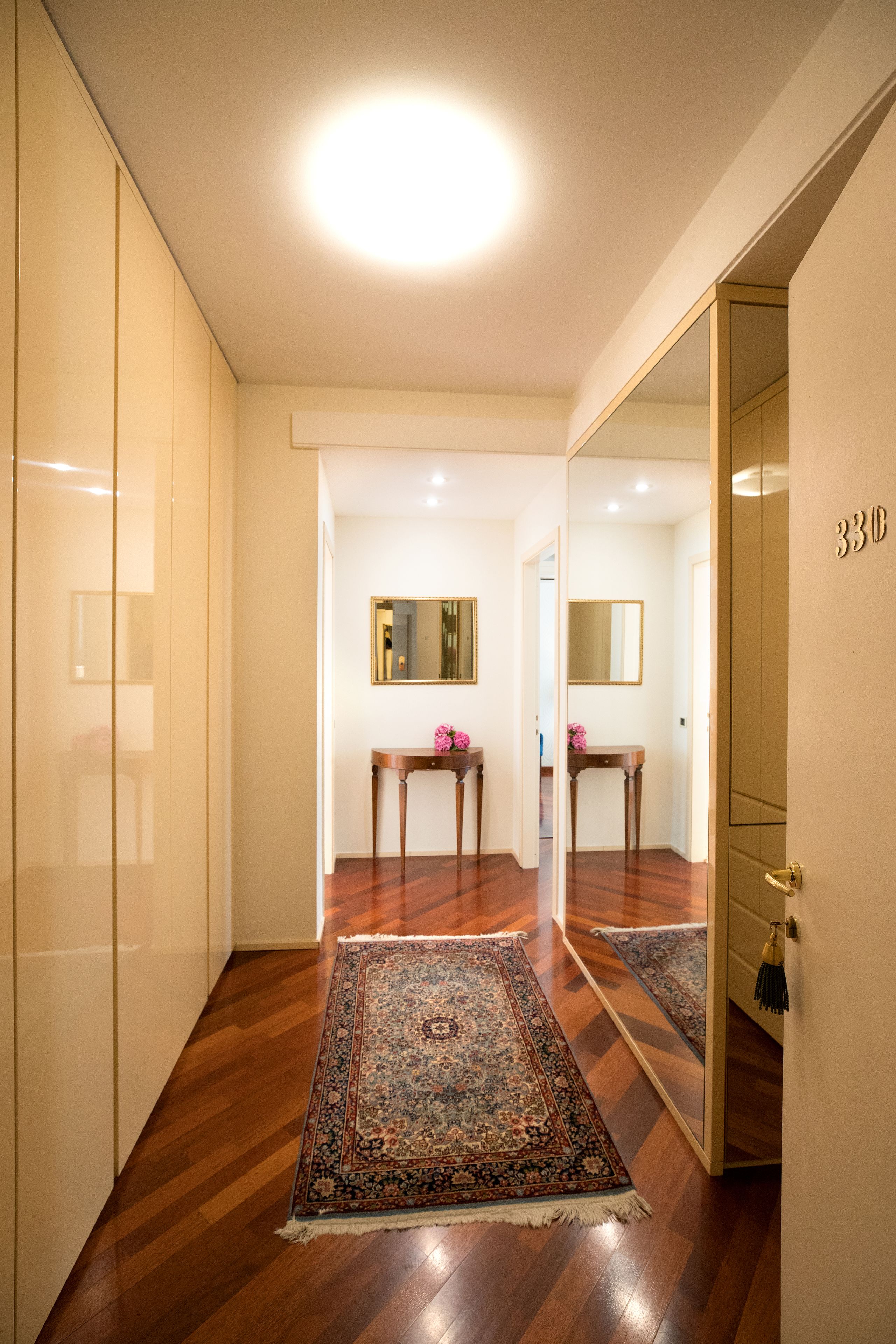 junior suite, hot tub | 1 bedroom, minibar, in-room safe, desk