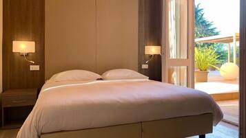 Comfort-Zimmer | Minibar, Zimmersafe, Schreibtisch, kostenloses WLAN