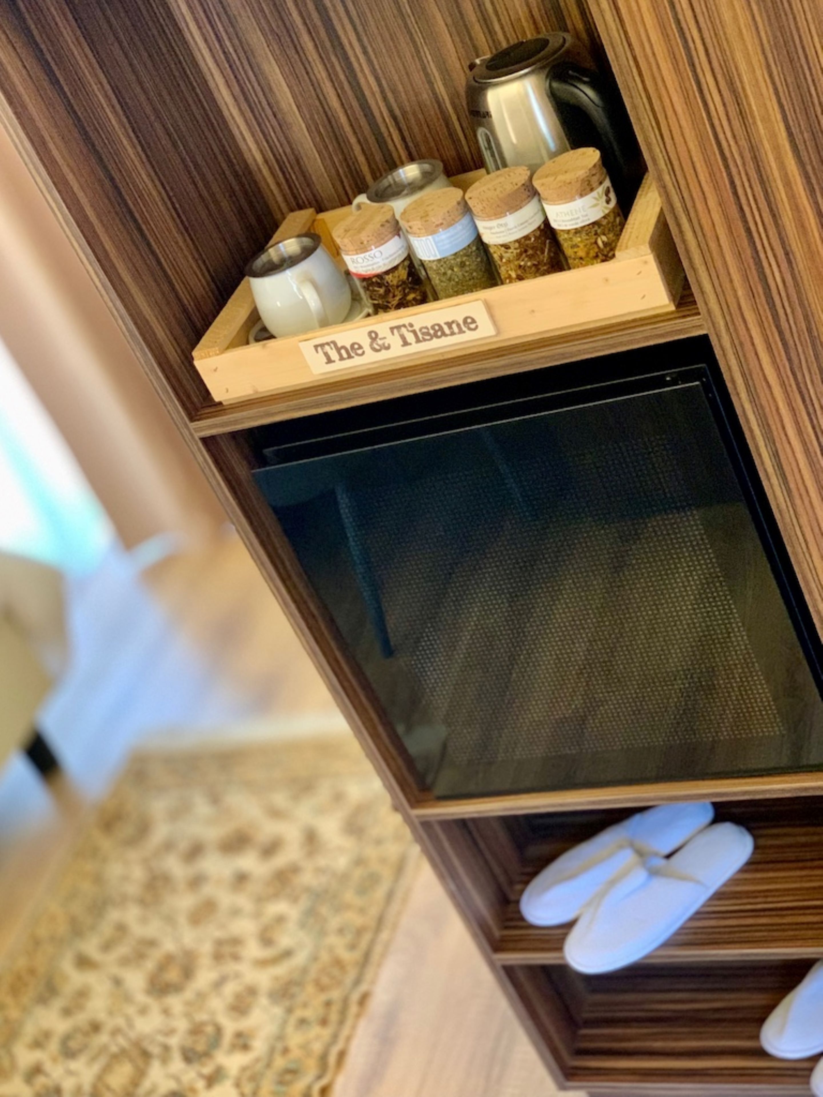 superior room | 1 bedroom, minibar, in-room safe, desk