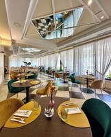 Daily buffet breakfast (EUR 10 per person)