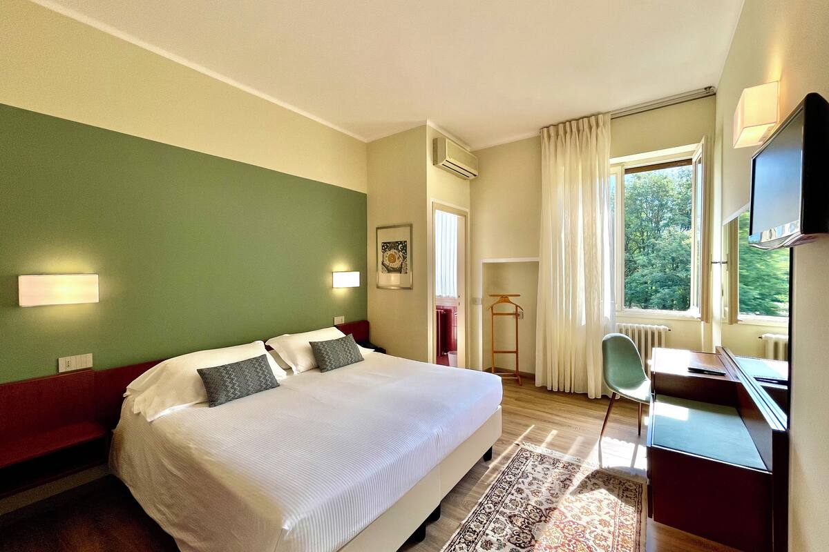 1 bedroom, minibar, in-room safe, desk