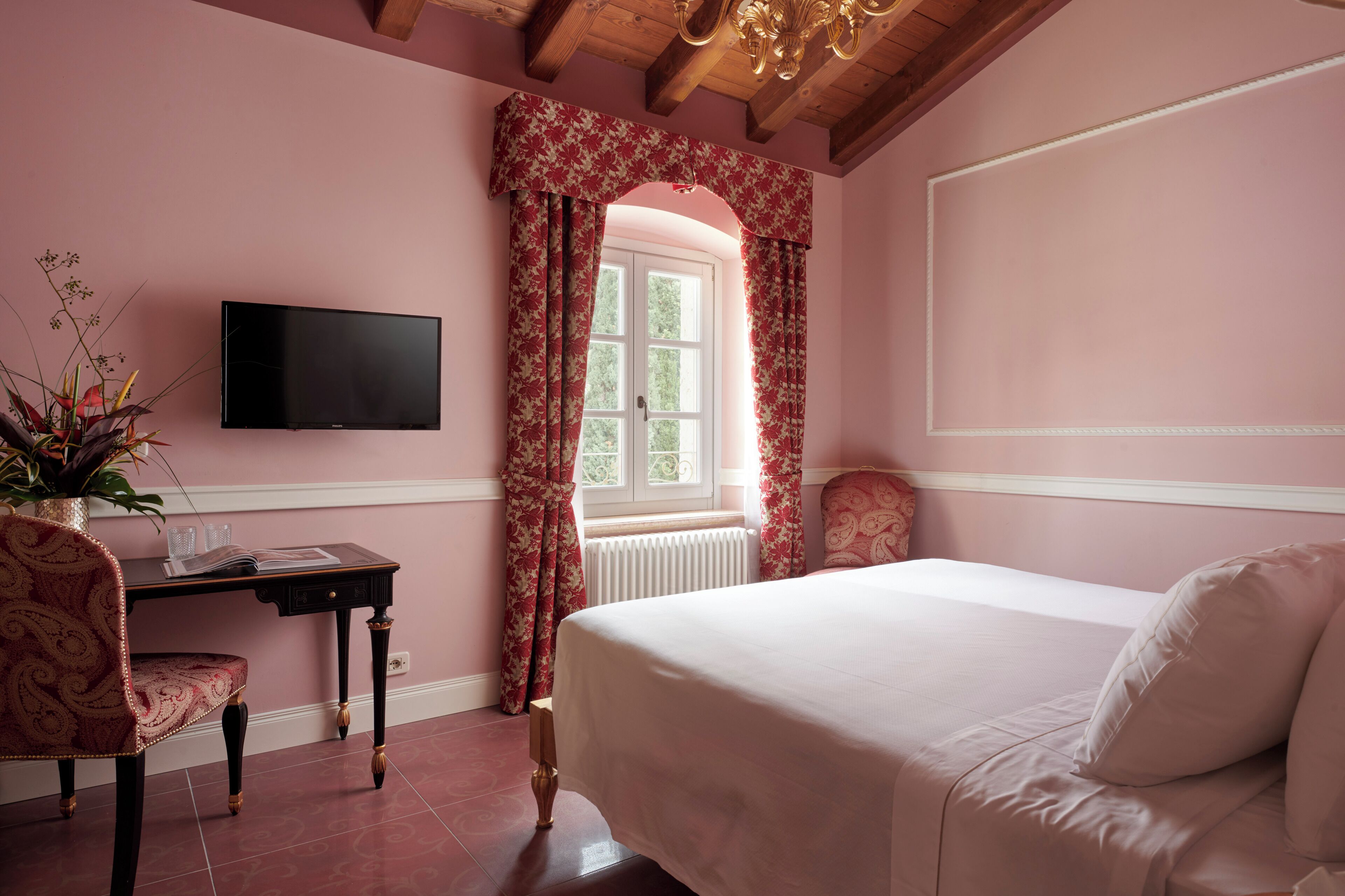 迷你吧、客房內保險箱、獨特裝潢、布置獨特