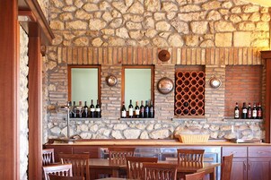 Bar (en la propiedad)