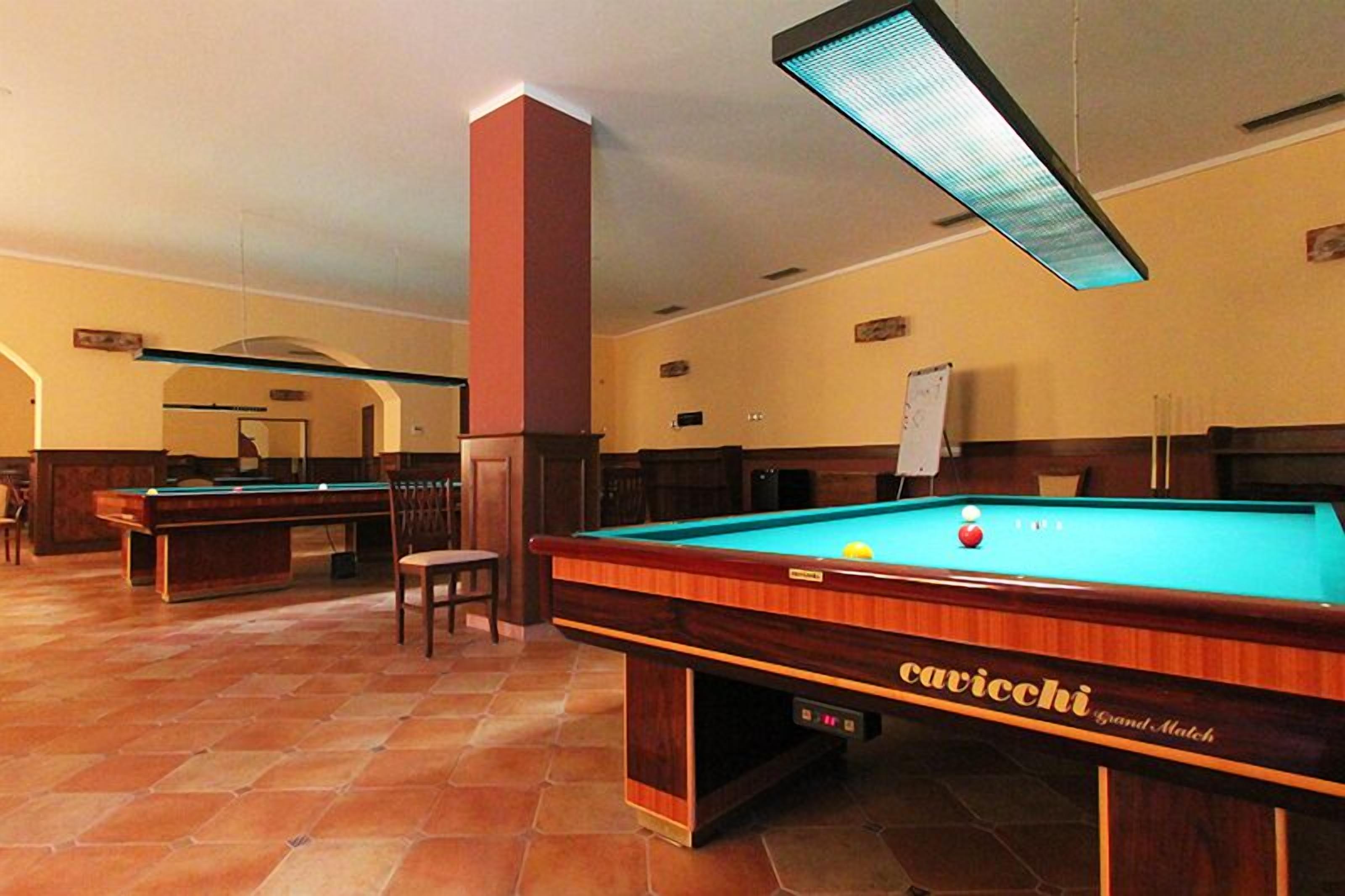 billiards