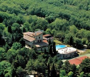 Exterior - La Torre ai Mari (Sarteano)